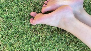 Dirty Knees For Step Dad In Grass Behind Mothers Back, Sheisnovember Outdoors Doggystyle 4k