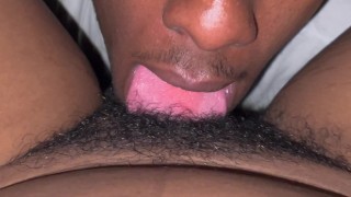 eating that hairy muff from the front