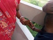 Preview 3 of Balcony Pe Khadi Aunty Ko Patakar Jabardasti Choot Chudayi Kiya