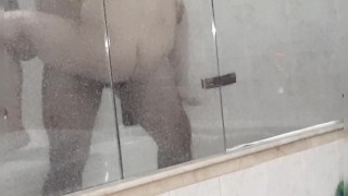 Amateur teen gets fucked in the bathtub standing and loaded by stranger / Eating and pounding pussy