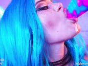 Preview 6 of Wet Jinx fucks her holes with a big monster dildo - virtual__lady
