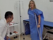 Preview 2 of an Unknown Morbid Doctor Seduces me and Convinces me to Fuck with him and he Cums on my Face 🔥😈🧑‍