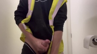 Horny at work again, I couldn’t ignore it!