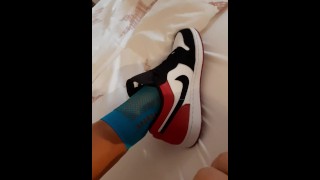 now see me cum on that kinky nike air jordans