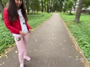 Preview 1 of Picked up a girl with a skate and fucked her in the park on a tree in public