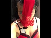 Preview 1 of Heimlich in der NewYorker Umkleidekabine die Muschi zum Orgasmus gefingert