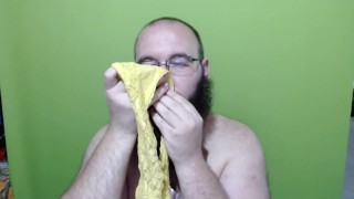 panty sniffing fetish