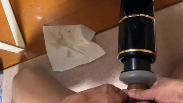 Masturbation スマホ自撮りオナニー 最強電動オナホが唸る!チンポ吸い付き上下回転マシーンで早漏射精!何なんだこの気持ち良さ!文明の力に感服大量射精する変態1人オナ映像!! | free xxx mobile videos - 16honeys.com