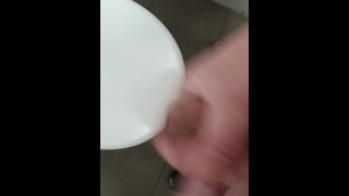 jerk off and quick cumshot at work
