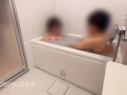 Preview 2 of Japanese college student couple flirting in the bath. Cum with fingering♥ 고등학교 마돈나와 이차이차 목욕. 손가락으로 절