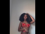 Preview 3 of Adéyah Carter teasing her Onlyfans  viewers for Valentines @deescreates