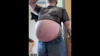 Chubby Gainer Belly Play