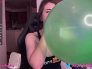 Preview 4 of Inflating a big green baloon