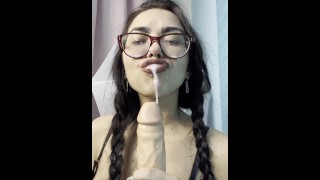 Marina Beaulieu shows how she uses her sextoys