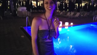 REAL STRANGER GIRL (!!) at SPA gives crazy HANDJOB underwater to BULGE flasher! Public pool cumshot