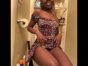 Preview 2 of EBONY PUSSY PLAY - FEMALE SOLO AMATEUR MASTURBATION (onlyfans : spicesweethotqueen123)