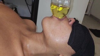 4K/ Hot Blonde Aurora Green Enjoys Getting Off With Her Yellow Lighted Glass Dildo By Masturbation