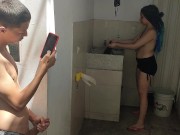 Preview 3 of Observo puta latina lavando ropa y cuando se da cuenta la follo muy duro por perra