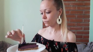 Birthday girl eats cake | sitophilia | asmr