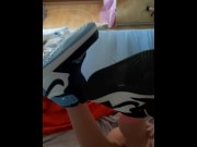 Preview 1 of I love to fuck her in Jordans and cum the her shoes 🤩😍♥️💋👟💦