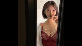 Model Media Asia- Cute Office Lady Gave Me a Blowjob