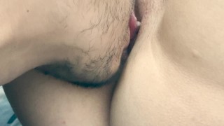 estoy excitada y a mi novio a hacerme sexo oral