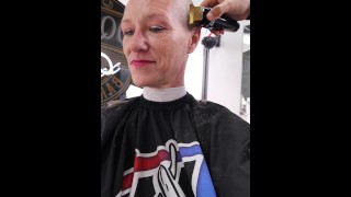 Nude barbershop. I will touch my pussy naked while the hairdresser colors my hair. CAM 2 2