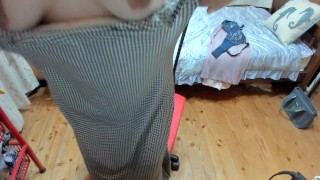 [Peep] Beautiful OL pantyhose The crotch exposed while changing clothes is very erotic [Voyeur styl