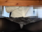 Preview 3 of 【女装】勉強中に机の下を撮られる系動画の真似事(2/2)