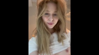 Cutie Masturbates Pussy While No One Is Home - Amateur