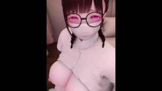 Erotic Vtuber who squirts with a suction vibrator