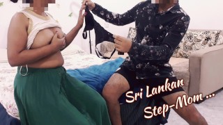 නාගේන ටවල් එකෙන් ආපු පොඩි එකී Sri Lankan Sexy Babe Remove Towel and Get Some Hard Fuck After Shower