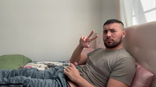 Straight Bodybuilder Gets Tricked Into A Handjob By Gay LA Casting Director