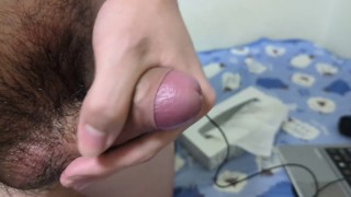 I will masturbate ejaculate in a sitting position!  Semen overflows into sheets
