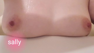 【Japanese Amateur】First time nipple masturbation and cum❤️Hentai Homemade