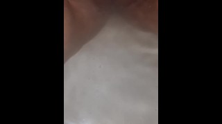 Peeing in the bath for a fan Part 1
