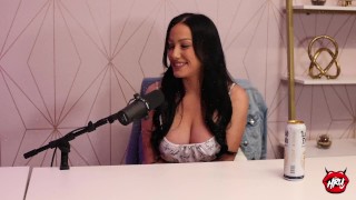 Jennifer White: Her Struggle for Sobriety, The Chaos of Gangbangs & Her 50 Creampie Scene