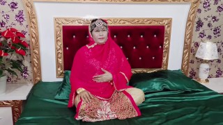 Most Beautiful Pakistani Mature Bride Sex With Dildo in Wedding Dress