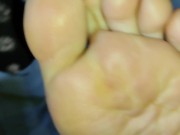 Preview 1 of Dirty feet and I spread my neighbor's buttocks so he can cum in my ass