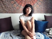 Preview 6 of Ersties - Luna B fingert sich intensiv beim Masturbieren