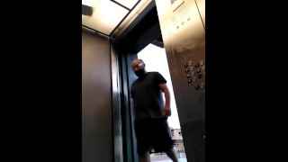 LustBeastLA - Elevator to the office for a quick meeting