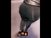 Preview 3 of Snapchat Latina ass in public