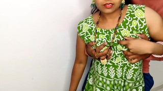 පුංචිගේ  වීඩියෝ හොරෙන් අරන් අතේ මාට්ටු sri lankan new sex video leek my aunty caught me and get fuck