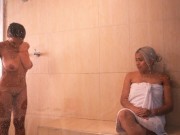 Preview 2 of Seduzco a mujer casada para comerle todo el coño en el sauna
