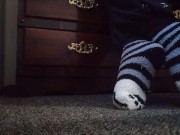 Preview 3 of Feet Under Desk