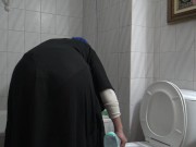 Preview 1 of İzmir'de Kürt temizlikçi işvereninin oğluyla aldatıyor - TURK PORNO SEX