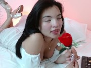 Preview 1 of sexy moments on cam f Lau Velez- bigboobs  flash-cum show-dirty talk and more on chaturbate lauvelez