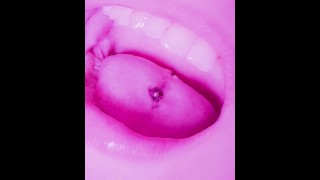 Have a look inside my mouth 👅