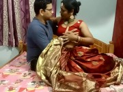 Preview 2 of Newlywed Indian Desi Bhabhi Real Homemade Hot Sex in Hindi on XVideos