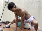 Preview 5 of COLOMBIAN GUY DOING EXERCISES SHOWS HIS MUSCLES AND HIS HUGE PACKAGE
